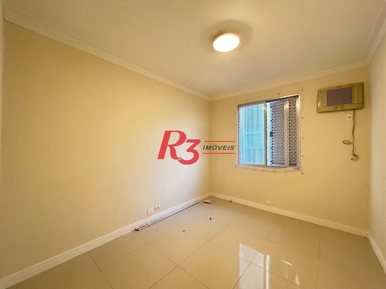 Apartamento com 2 dormitórios à venda, 61 m² por R$ 410.000,00 - Aparecida - Santos/SP