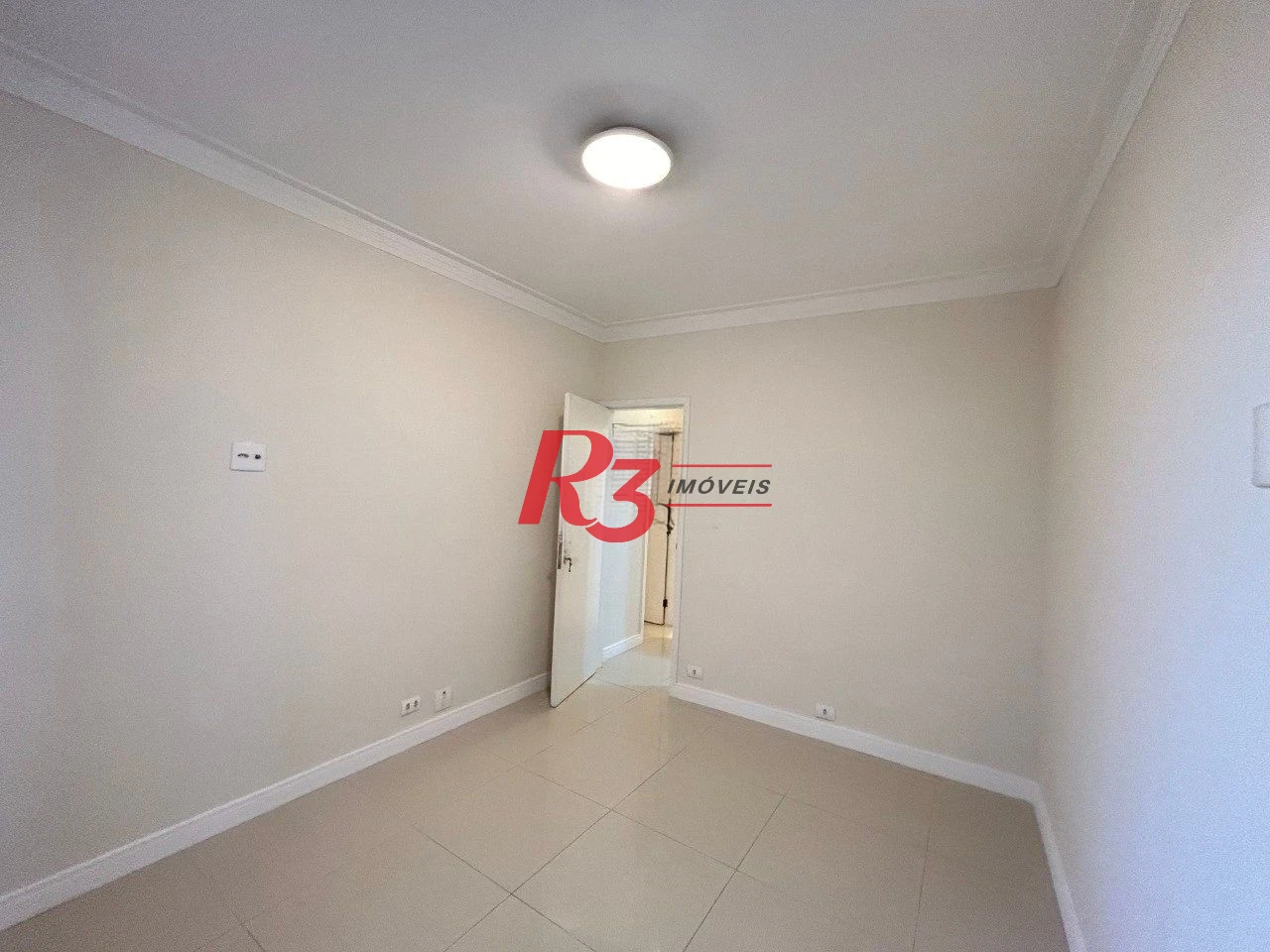 Apartamento com 2 dormitórios à venda, 61 m² por R$ 410.000,00 - Aparecida - Santos/SP