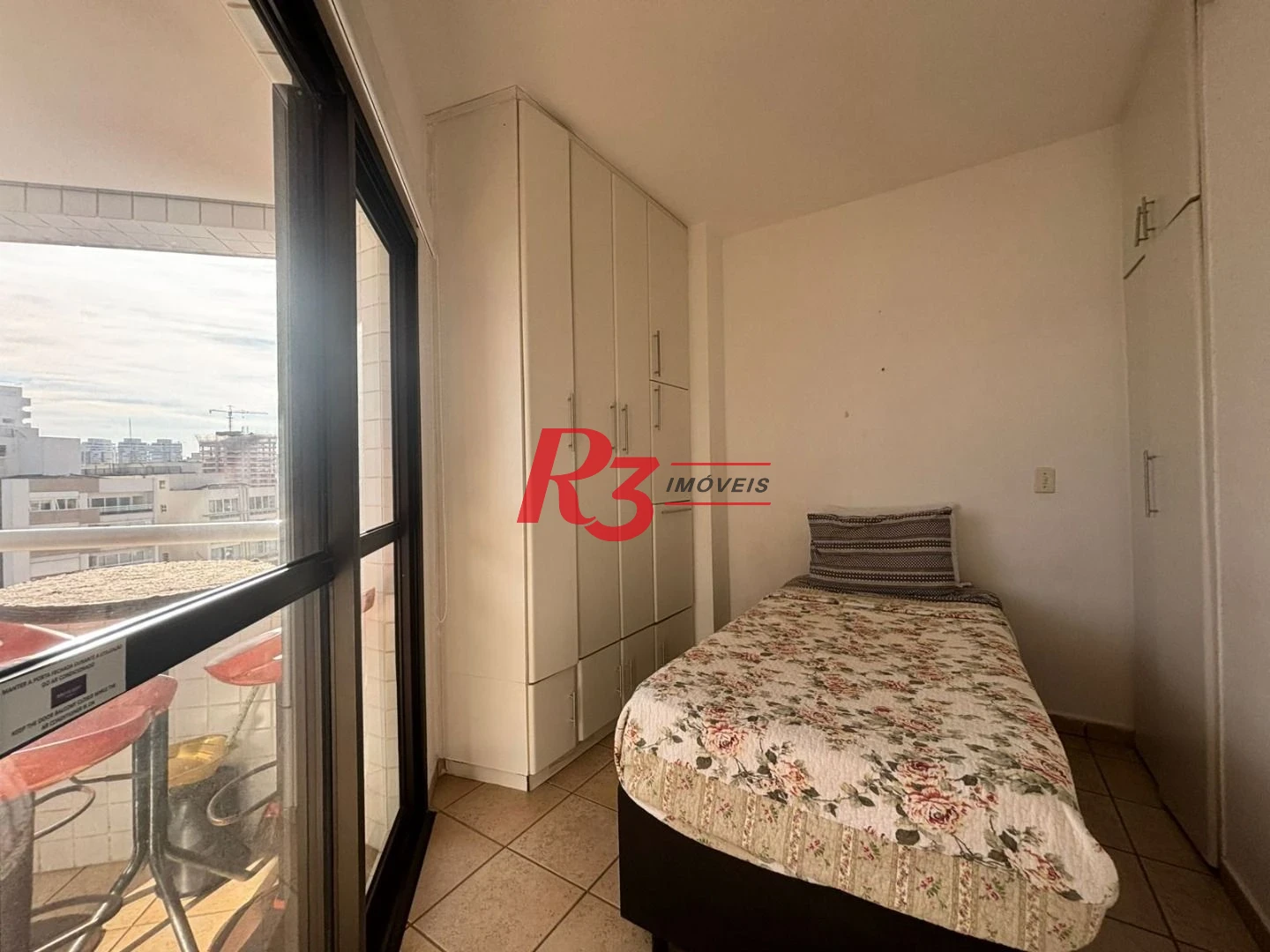 Flat frente Mar com 2 dormitórios à venda, 56 m² por R$ 585.000 - Boqueirão - Santos/SP