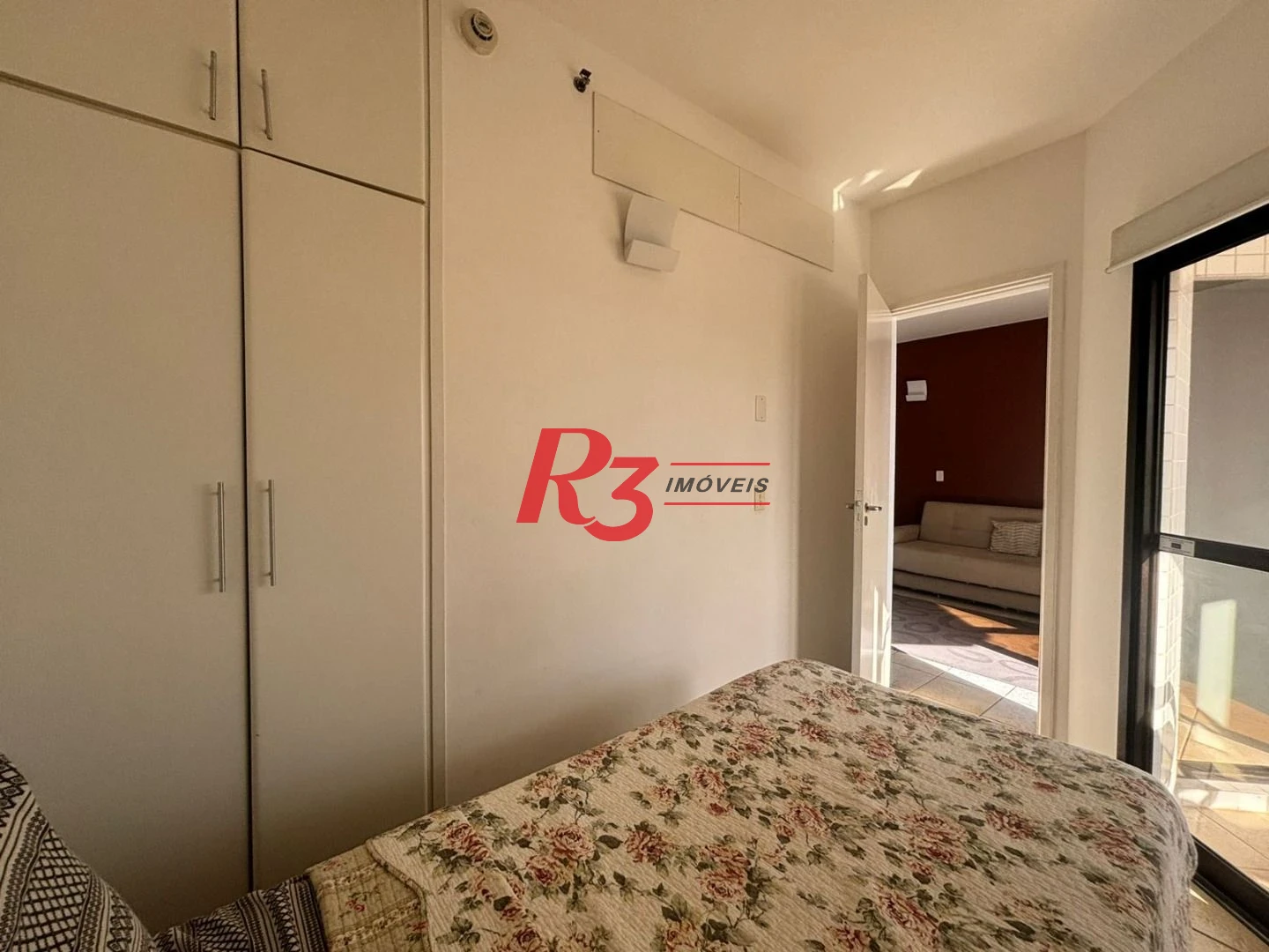 Flat frente Mar com 2 dormitórios à venda, 56 m² por R$ 585.000 - Boqueirão - Santos/SP