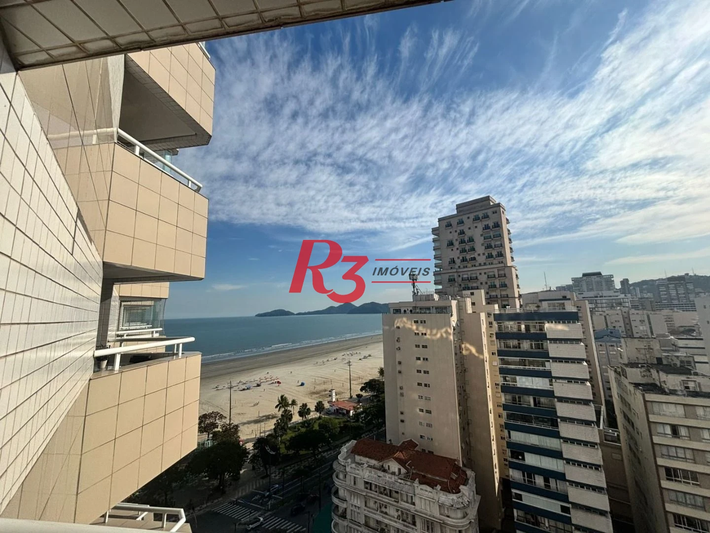 Flat frente Mar com 2 dormitórios à venda, 56 m² por R$ 585.000 - Boqueirão - Santos/SP