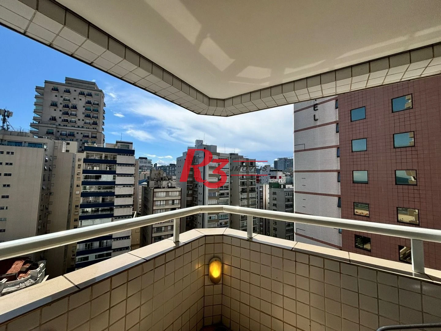 Flat frente Mar com 2 dormitórios à venda, 56 m² por R$ 585.000 - Boqueirão - Santos/SP
