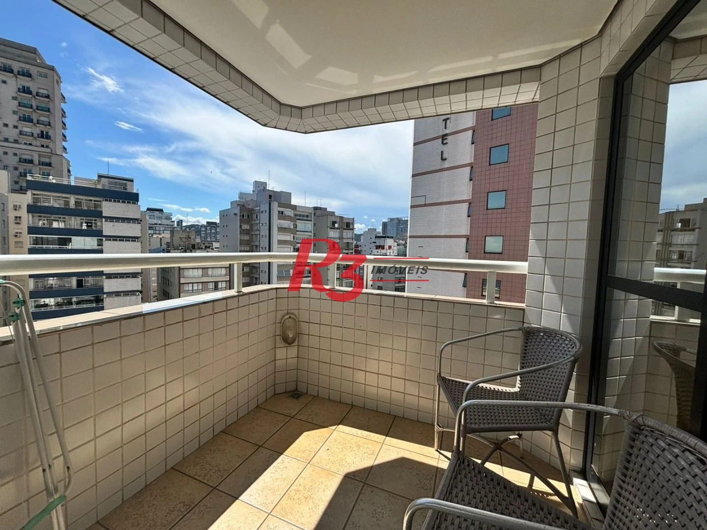 Flat frente Mar com 2 dormitórios à venda, 56 m² por R$ 585.000 - Boqueirão - Santos/SP