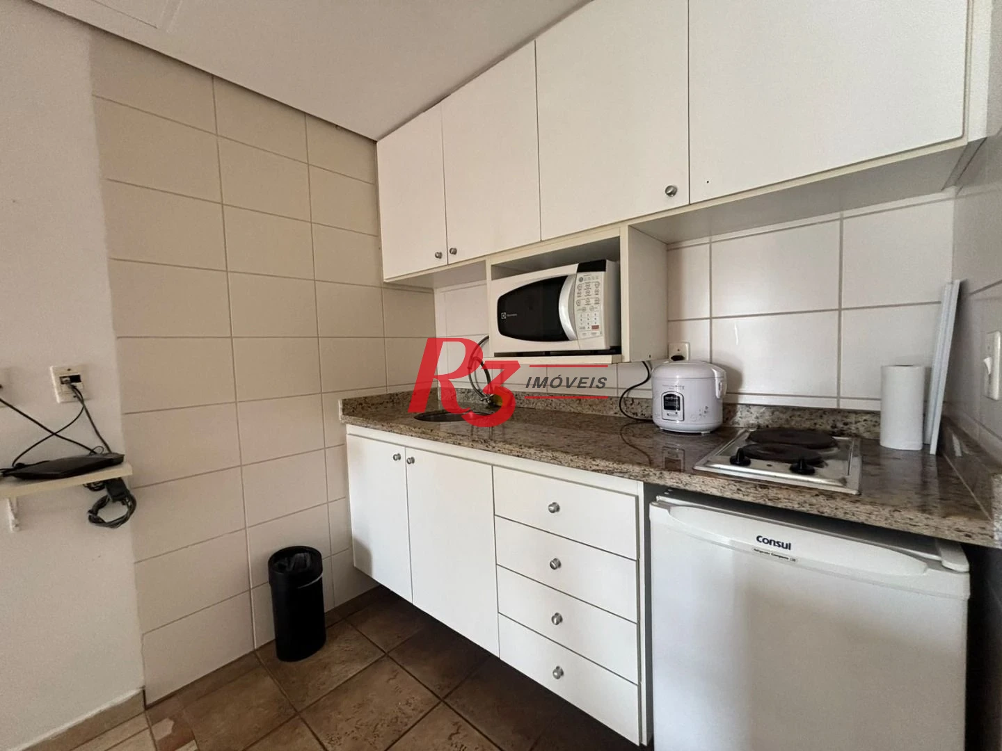 Flat frente Mar com 2 dormitórios à venda, 56 m² por R$ 585.000 - Boqueirão - Santos/SP