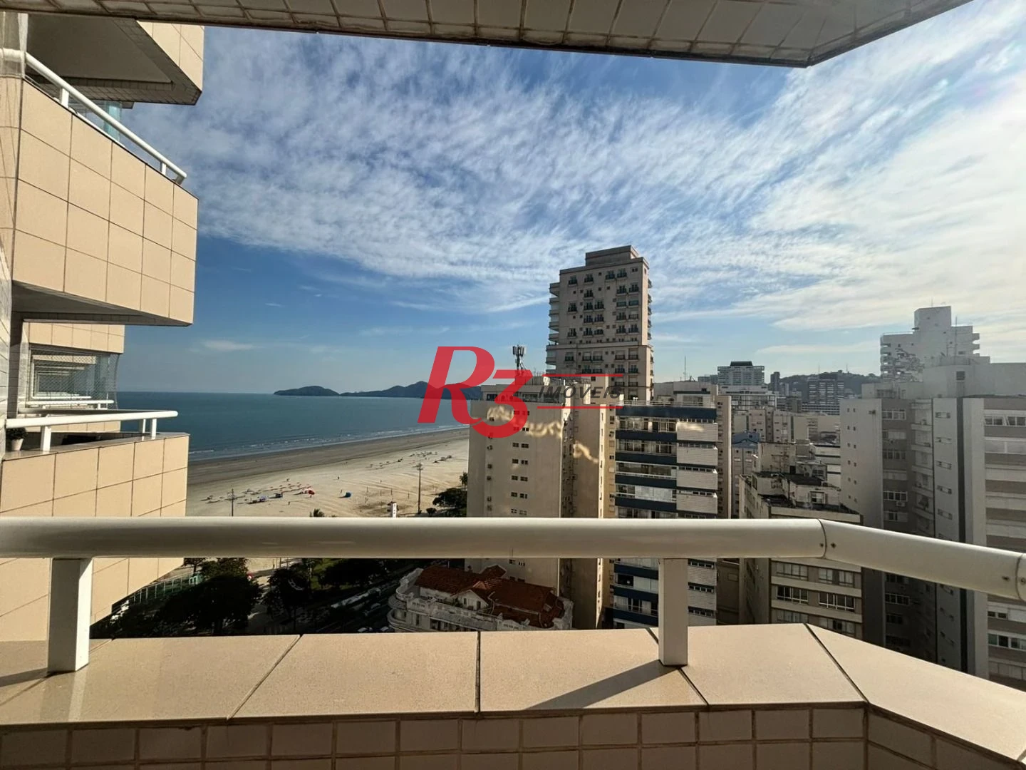 Flat frente Mar com 2 dormitórios à venda, 56 m² por R$ 585.000 - Boqueirão - Santos/SP
