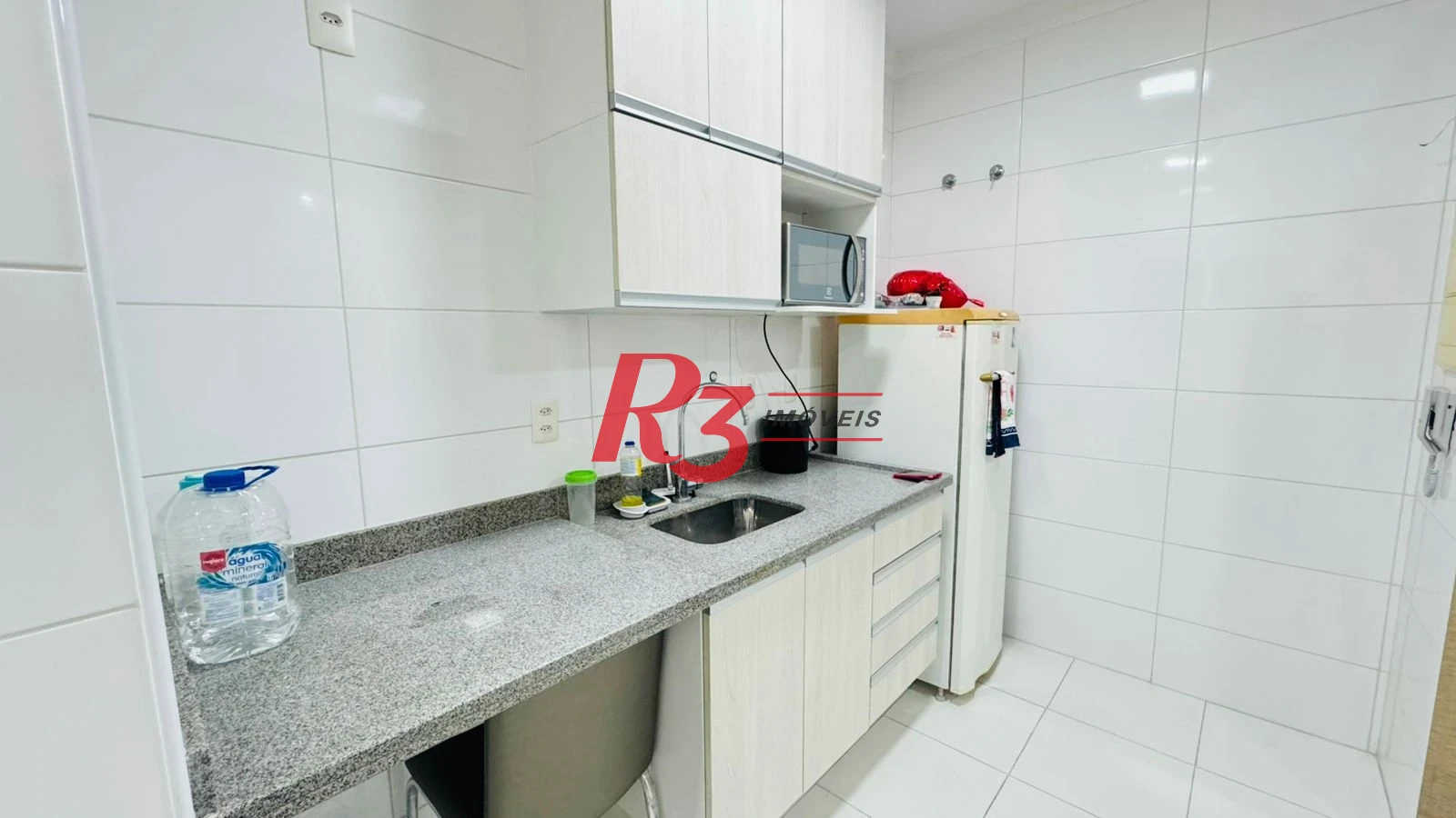 Apartamento com 1 dormitório à venda, 72 m² por R$ 615.000,00 - Boqueirão - Santos/SP