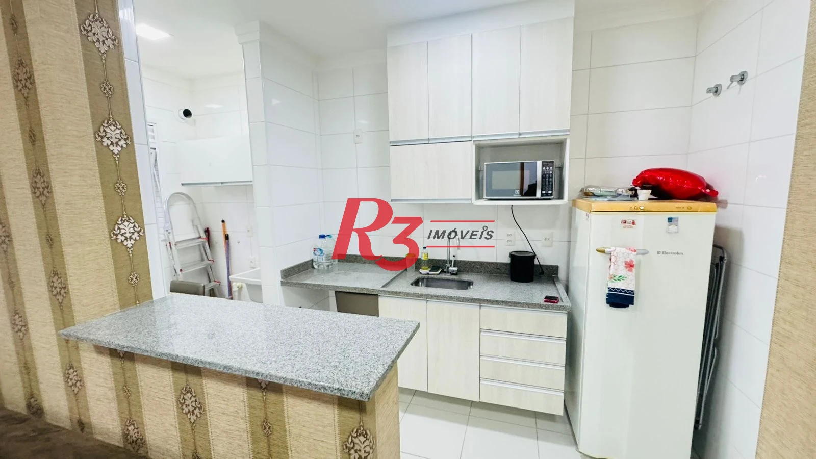 Apartamento com 1 dormitório à venda, 72 m² por R$ 615.000,00 - Boqueirão - Santos/SP
