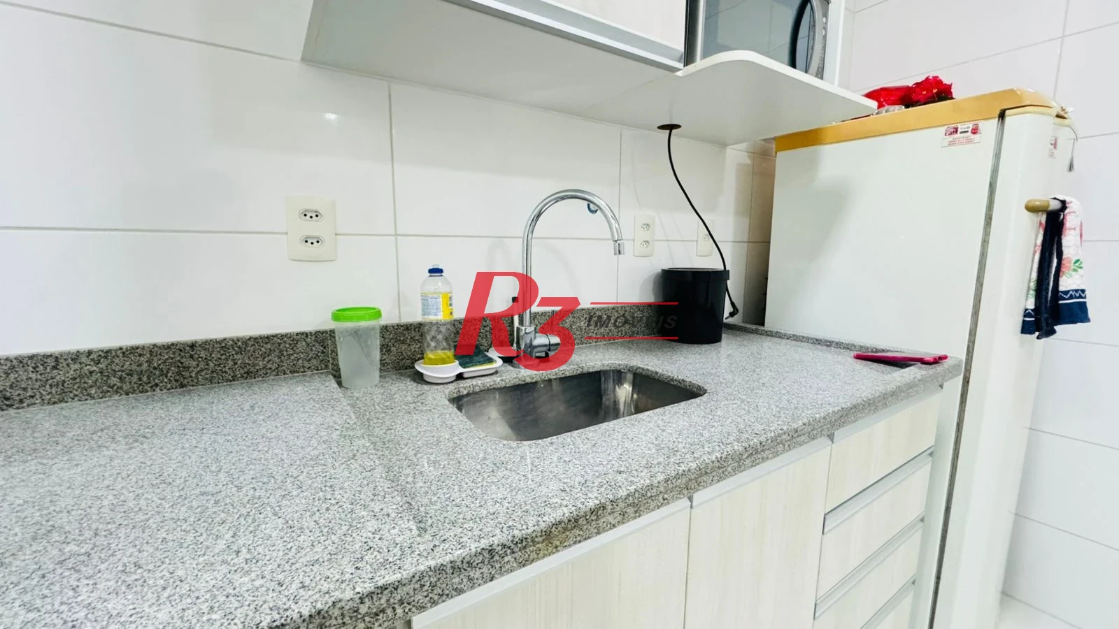 Apartamento com 1 dormitório à venda, 72 m² por R$ 615.000,00 - Boqueirão - Santos/SP