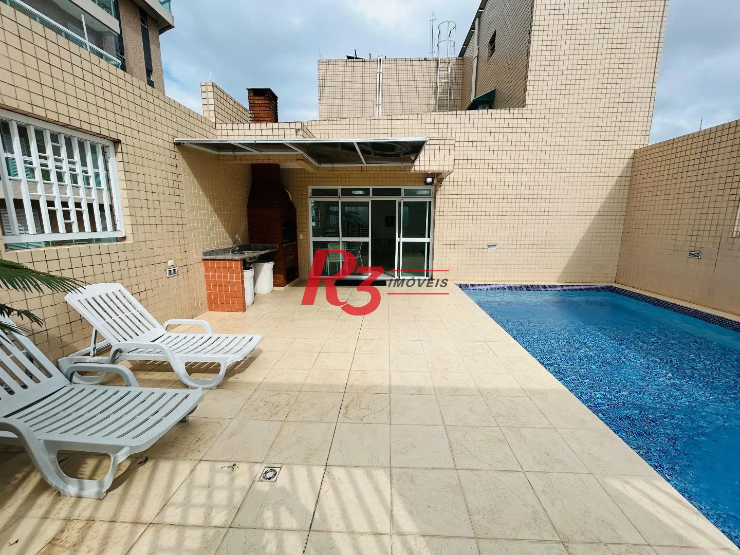 Apartamento com 3 dormitórios à venda, 138 m² por R$ 1.350.000 - Boqueirão - Santos/SP