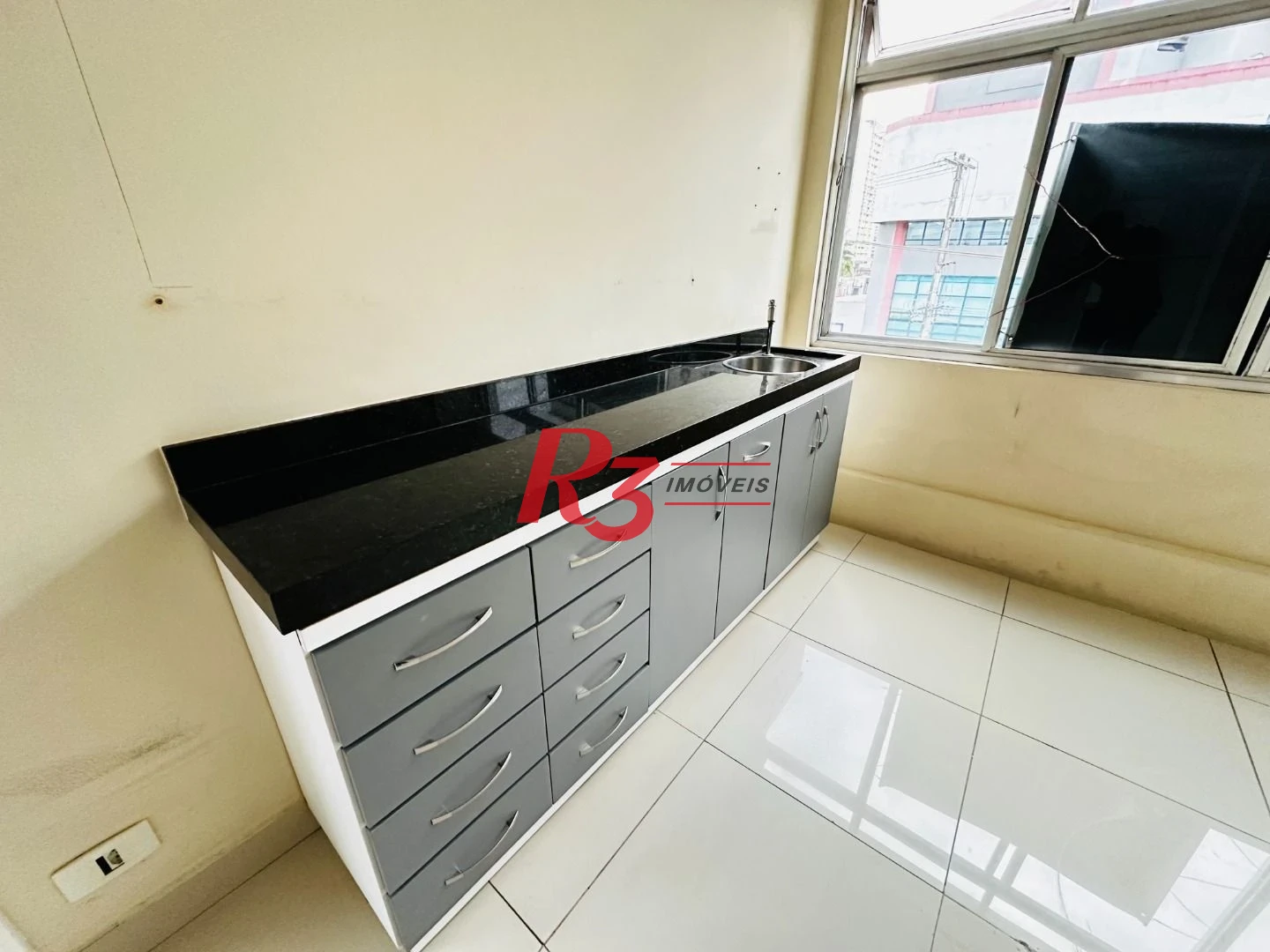 Sala para alugar, 60 m² por R$ 3.000,00/mês - Boqueirão - Santos/SP