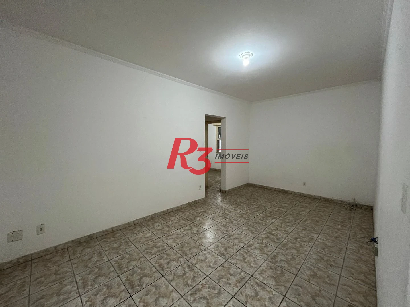 Apartamento com 2 dormitórios à venda, 94 m² por R$ 370.000,00 - Macuco - Santos/SP