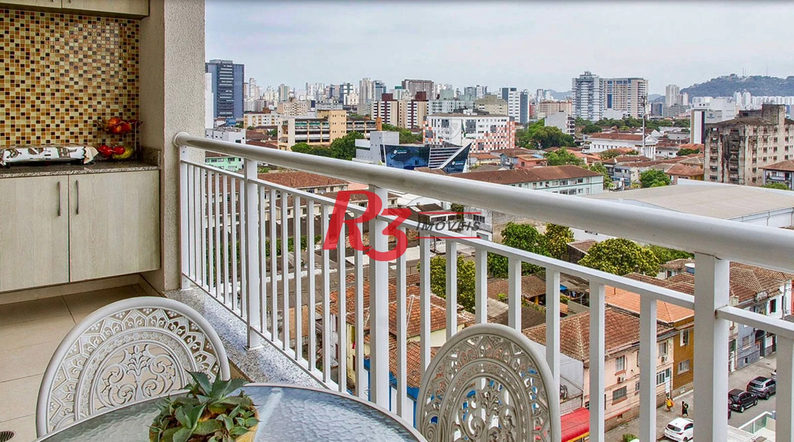Apartamento com 2 dormitórios à venda, 70 m² por R$ 550.000,00 - Vila Matias - Santos/SP