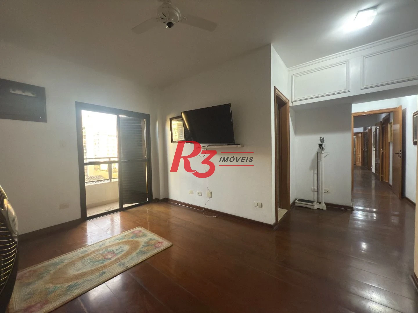 Apartamento com 4 dormitórios à venda, 267 m² por R$ 1.800.000,00 - Boqueirão - Santos/SP