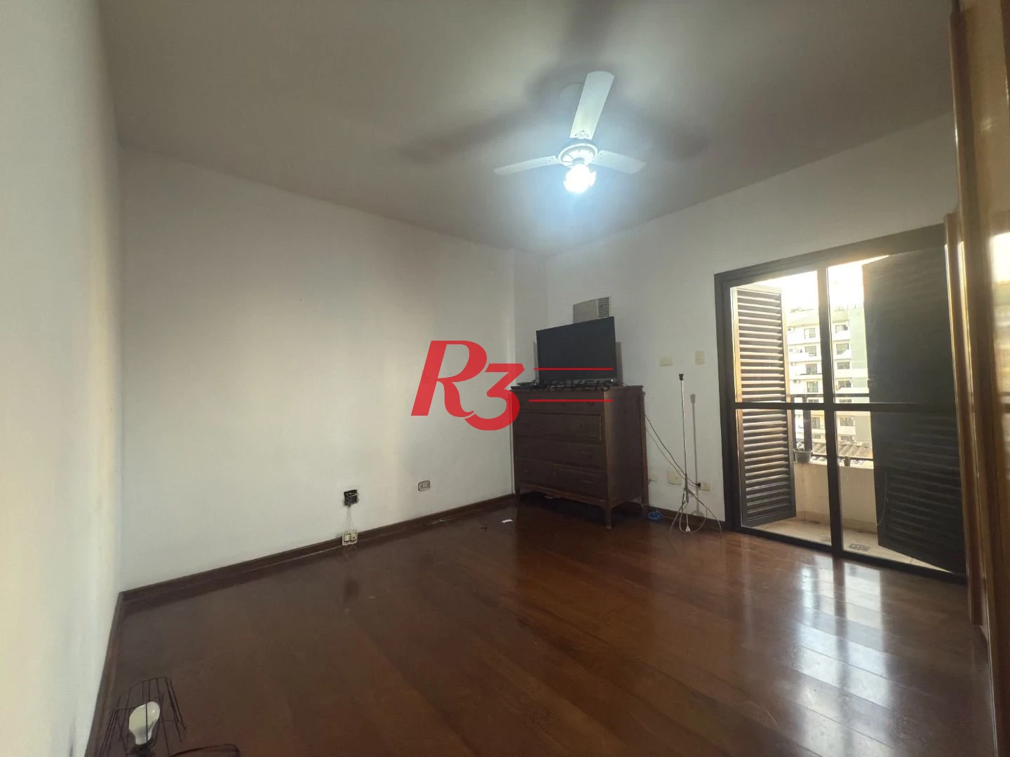 Apartamento com 4 dormitórios à venda, 267 m² por R$ 1.800.000,00 - Boqueirão - Santos/SP