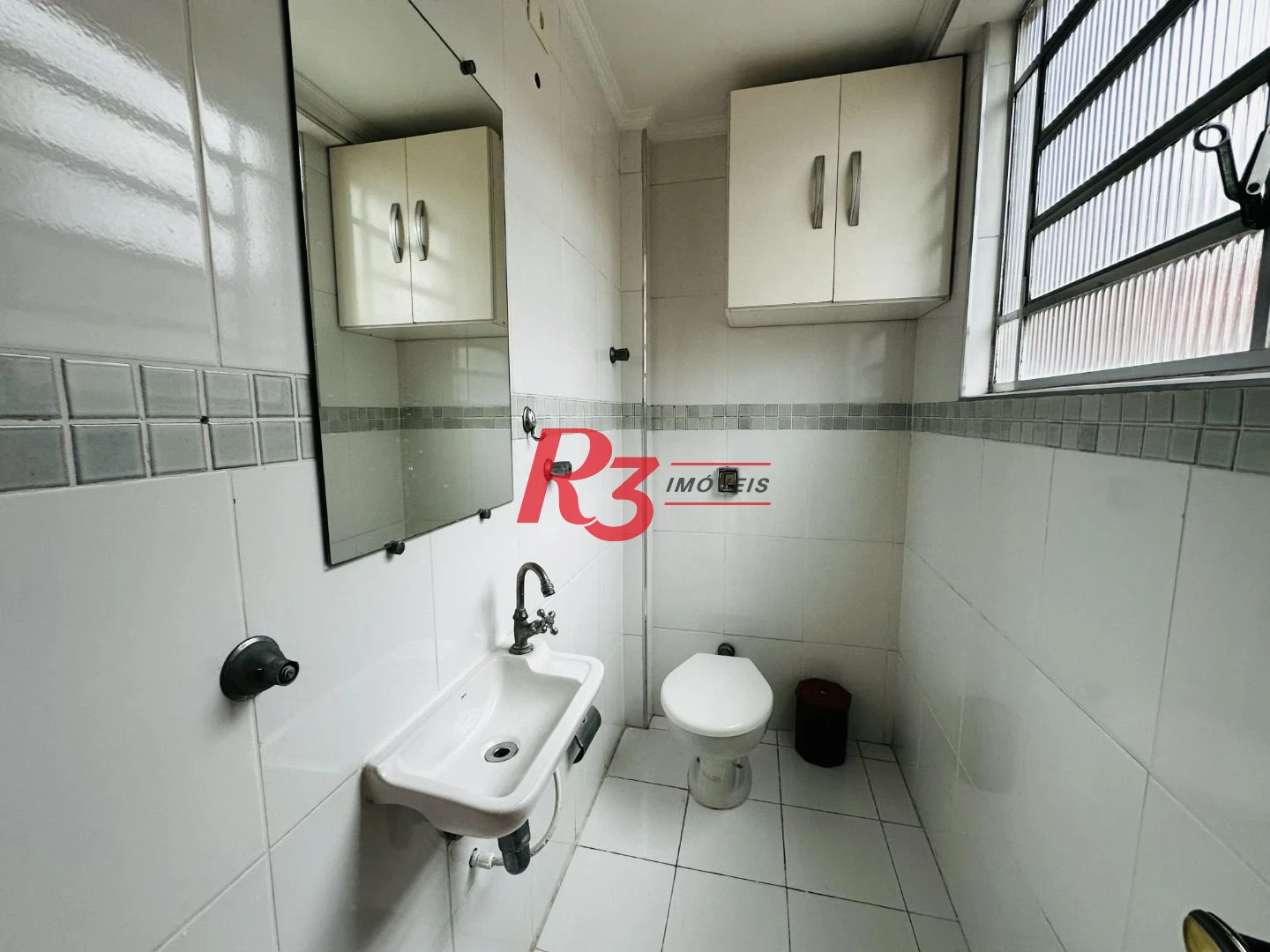 Conjunto para alugar, 120 m² por R$ 4.900,00/mês - Boqueirão - Santos/SP