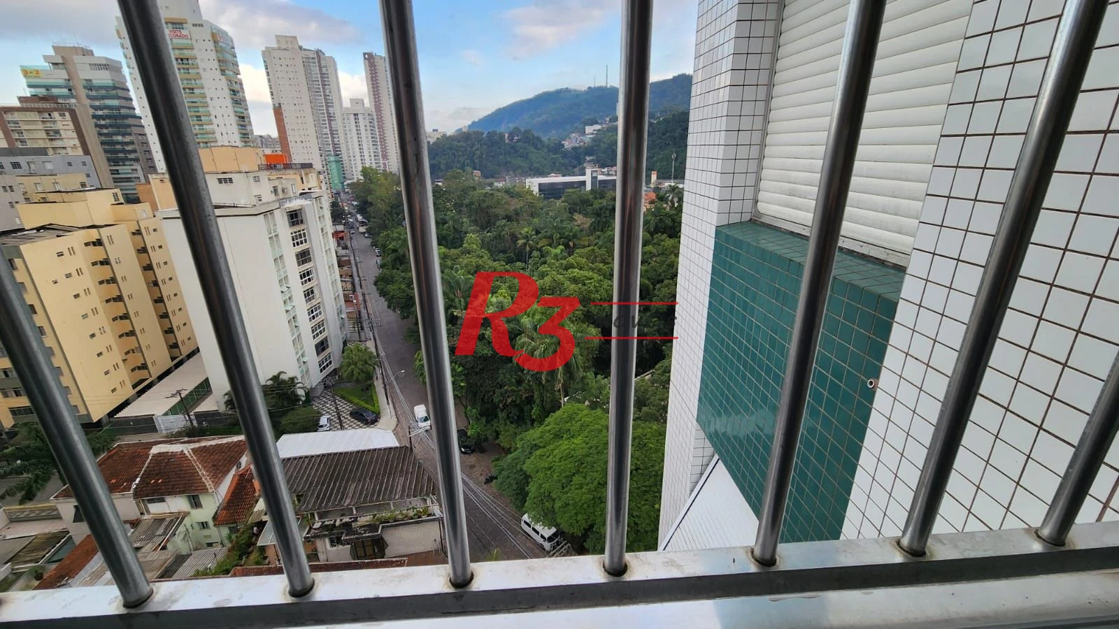 Apartamento com 2 dormitórios para alugar, 99 m² por R$ 4.000,00/mês - José Menino - Santos/SP