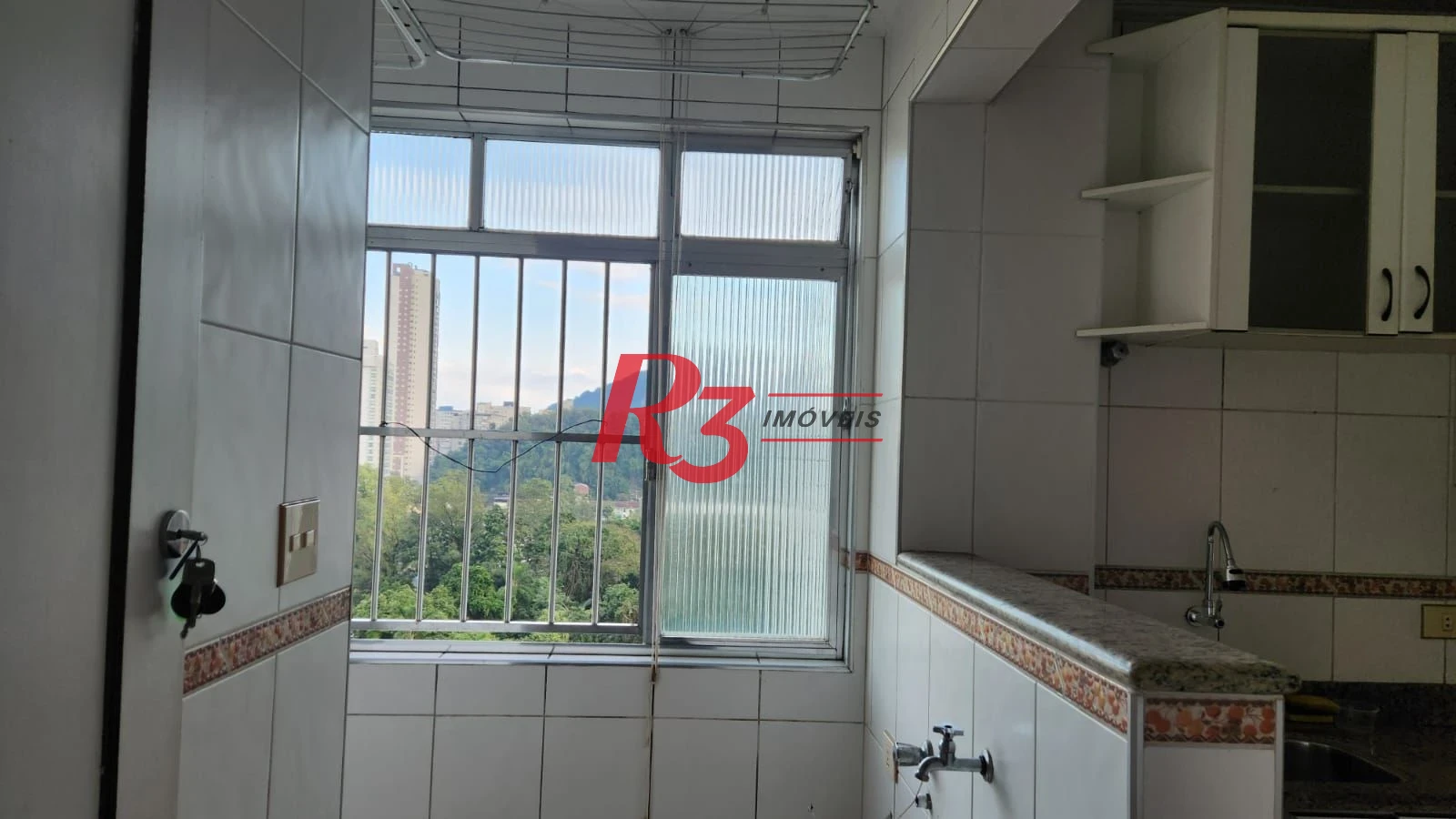 Apartamento com 2 dormitórios para alugar, 99 m² por R$ 4.000,00/mês - José Menino - Santos/SP