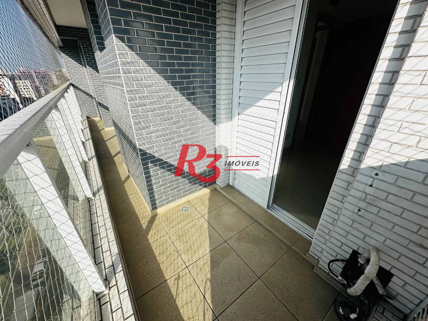 Apartamento com 2 dormitórios para alugar, 59 m² por R$ 5.143,03/mês - Vila Matias - Santos/SP