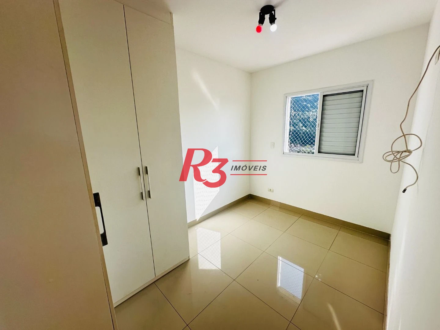 Apartamento com 2 dormitórios para alugar, 59 m² por R$ 5.143,03/mês - Vila Matias - Santos/SP