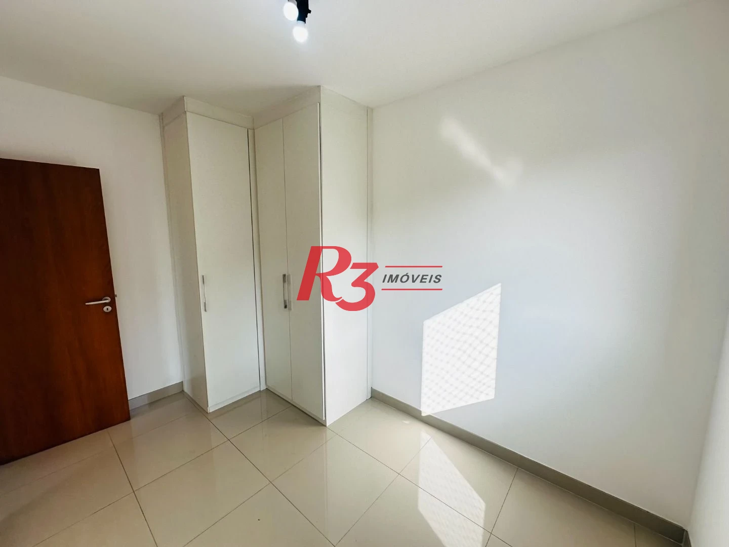 Apartamento com 2 dormitórios para alugar, 59 m² por R$ 5.143,03/mês - Vila Matias - Santos/SP