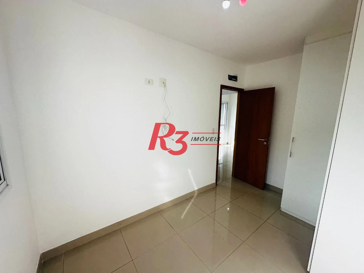 Apartamento com 2 dormitórios para alugar, 59 m² por R$ 5.143,03/mês - Vila Matias - Santos/SP