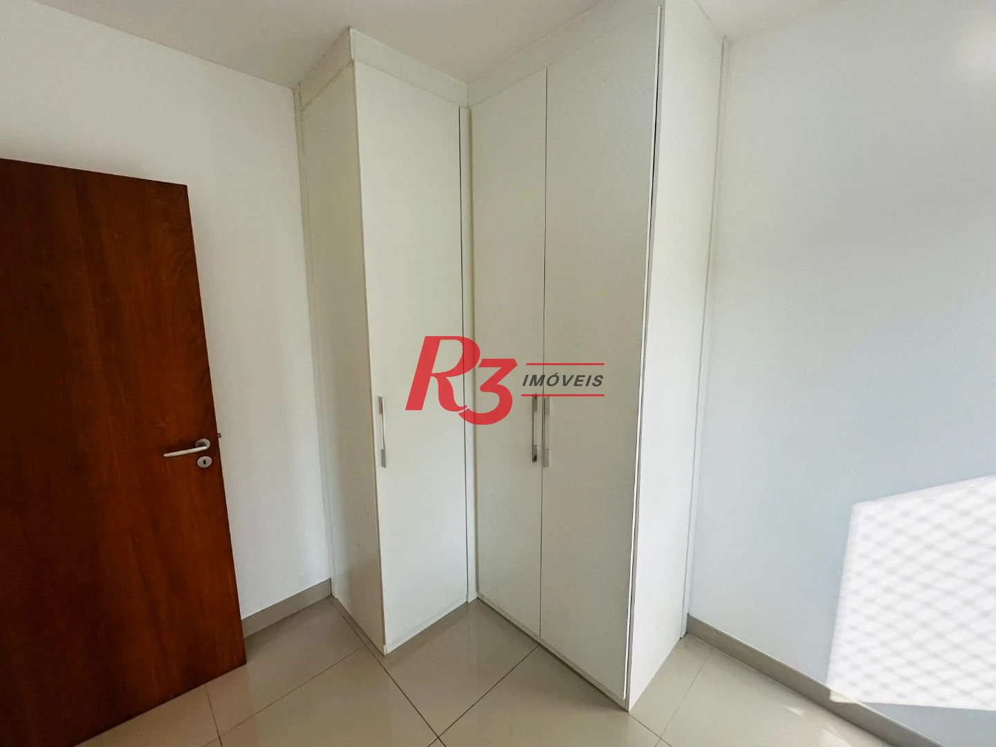 Apartamento com 2 dormitórios para alugar, 59 m² por R$ 5.143,03/mês - Vila Matias - Santos/SP