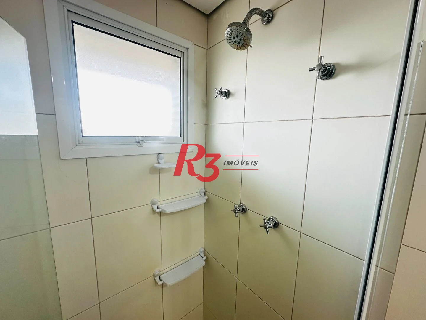 Apartamento com 2 dormitórios para alugar, 59 m² por R$ 5.143,03/mês - Vila Matias - Santos/SP