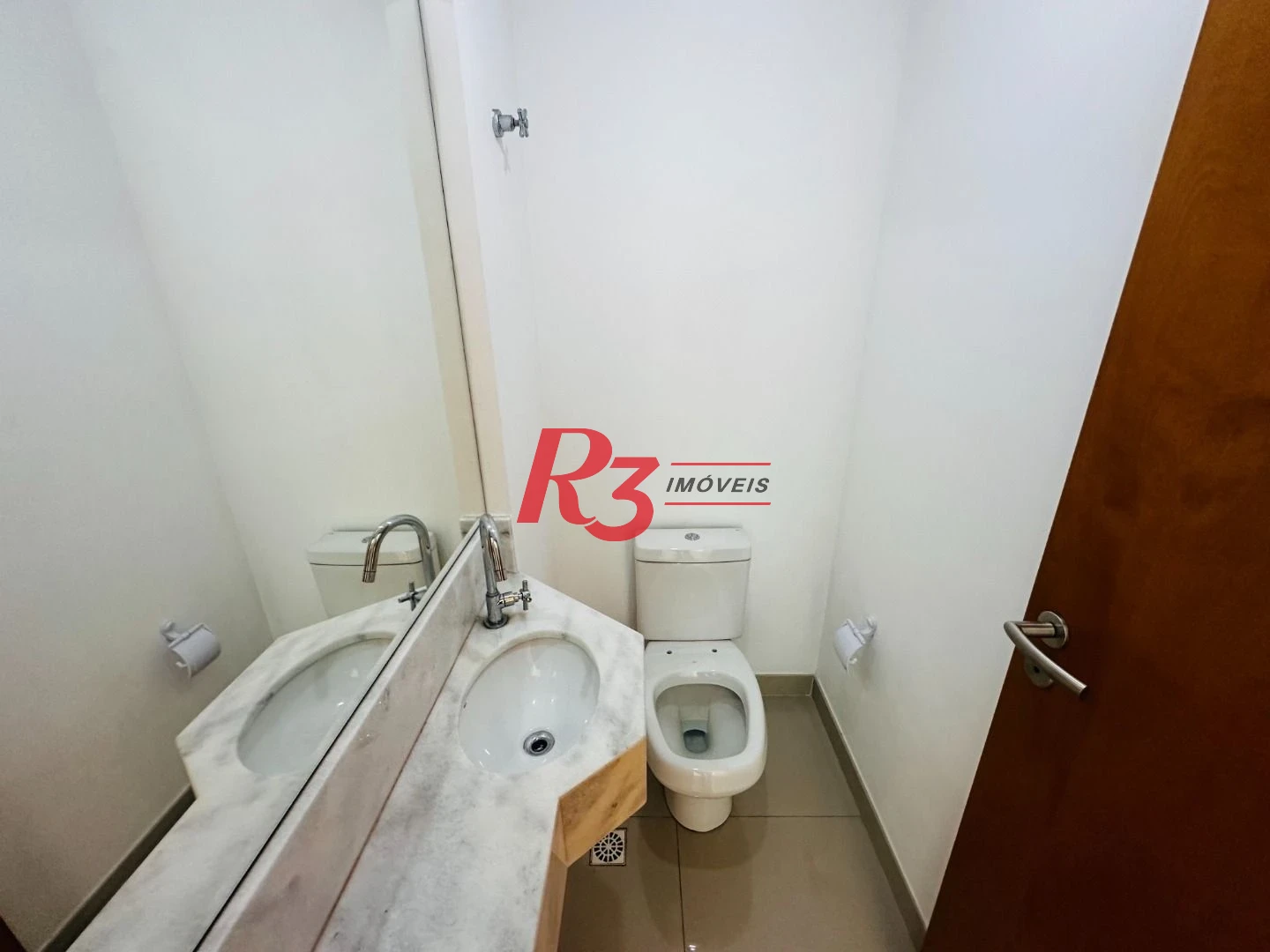 Apartamento com 2 dormitórios para alugar, 59 m² por R$ 5.143,03/mês - Vila Matias - Santos/SP