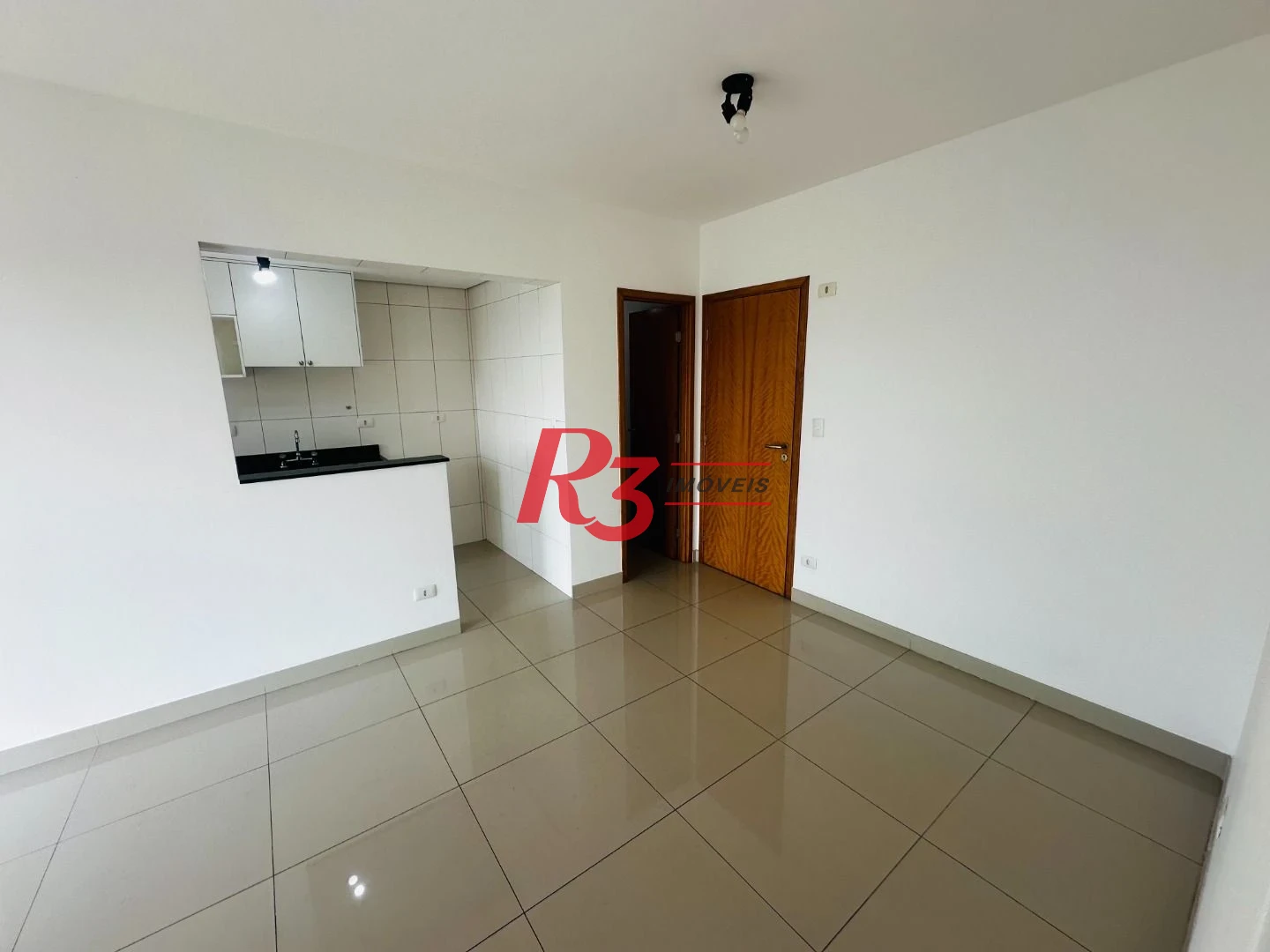 Apartamento com 2 dormitórios para alugar, 59 m² por R$ 5.143,03/mês - Vila Matias - Santos/SP
