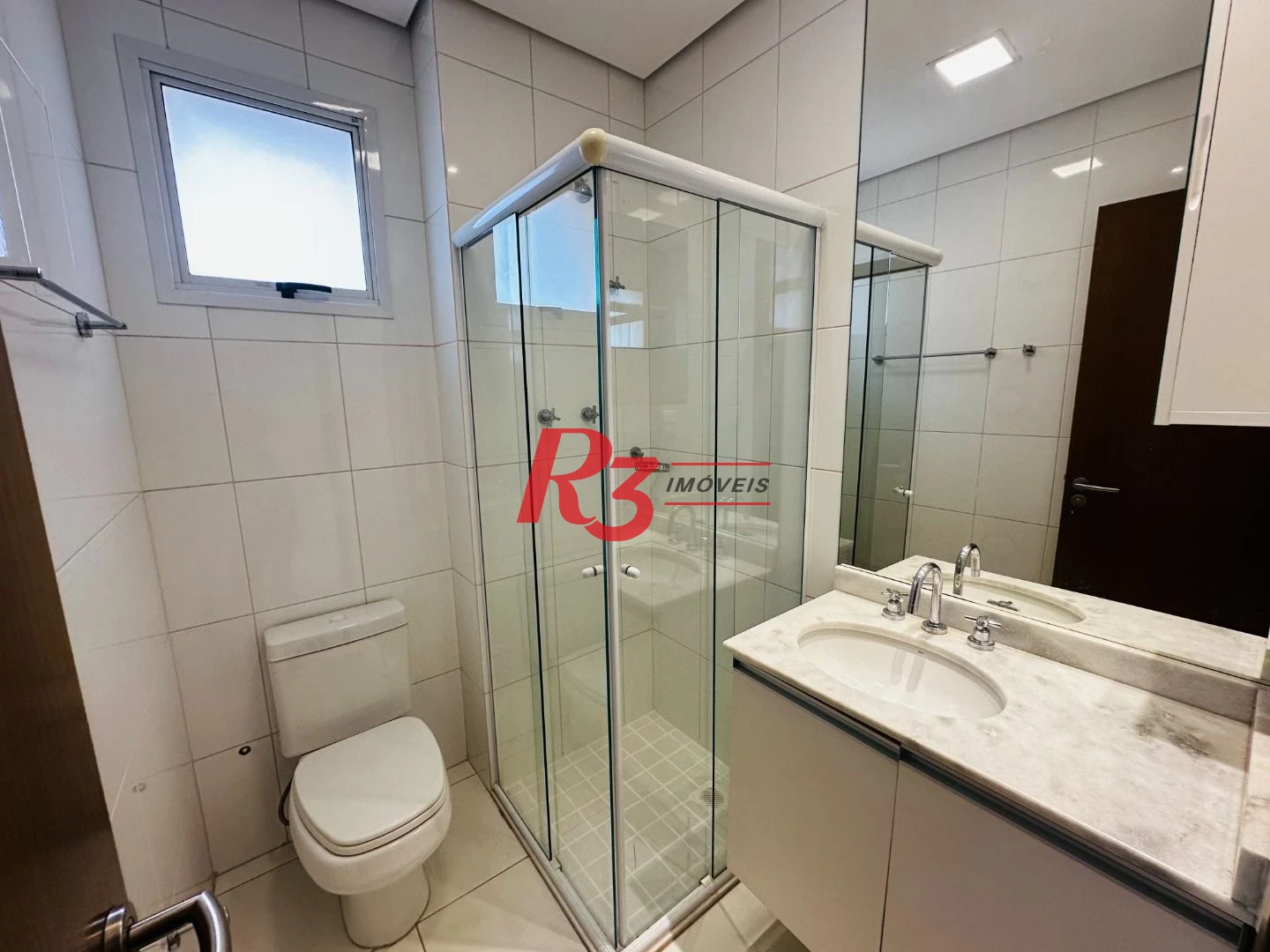 Apartamento com 3 dormitórios para alugar, 93 m² por R$ 7.465,00/mês - Boqueirão - Santos/SP