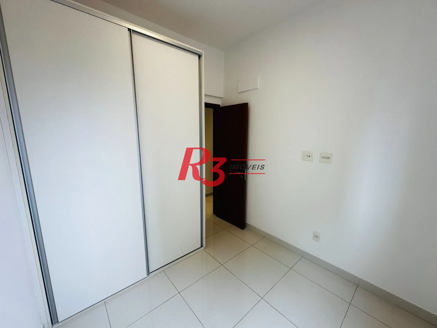 Apartamento com 3 dormitórios para alugar, 93 m² por R$ 7.465,00/mês - Boqueirão - Santos/SP