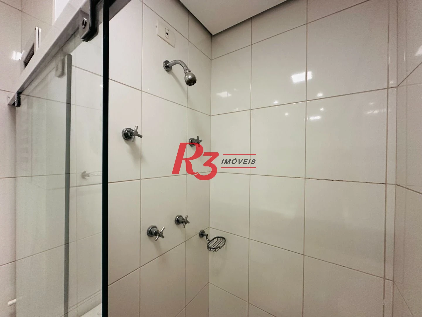 Apartamento com 3 dormitórios para alugar, 93 m² por R$ 7.465,00/mês - Boqueirão - Santos/SP