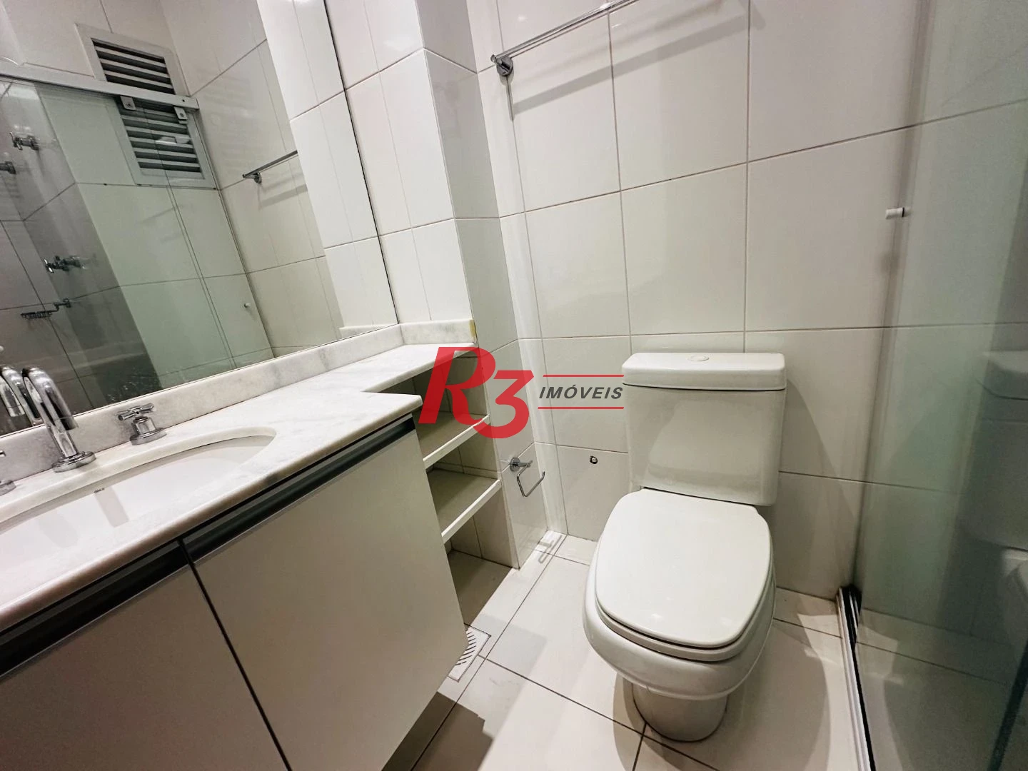 Apartamento com 3 dormitórios para alugar, 93 m² por R$ 7.465,00/mês - Boqueirão - Santos/SP
