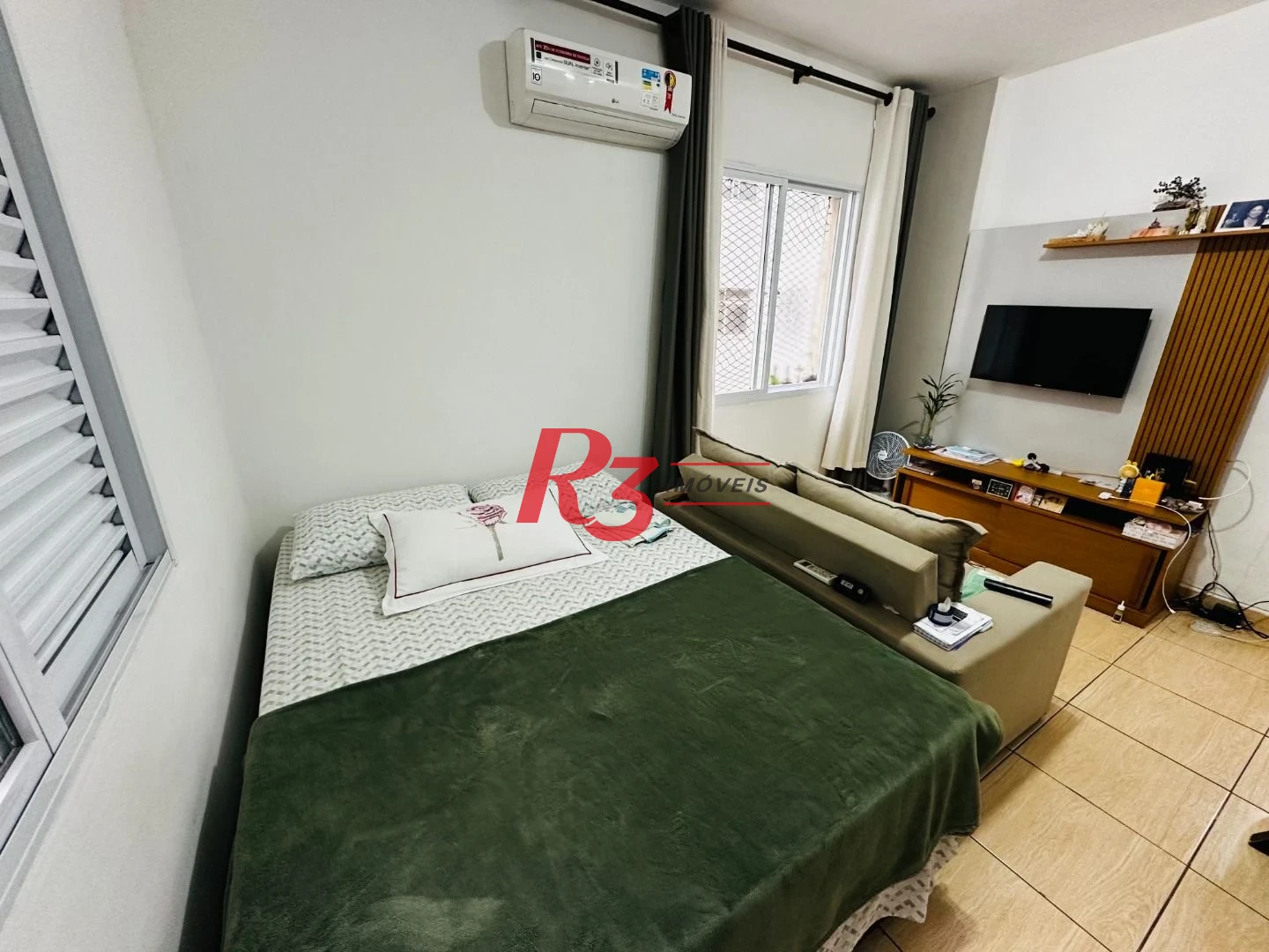 Apartamento com 1 dormitório à venda, 38 m² por R$ 300.000,00 - José Menino - Santos/SP
