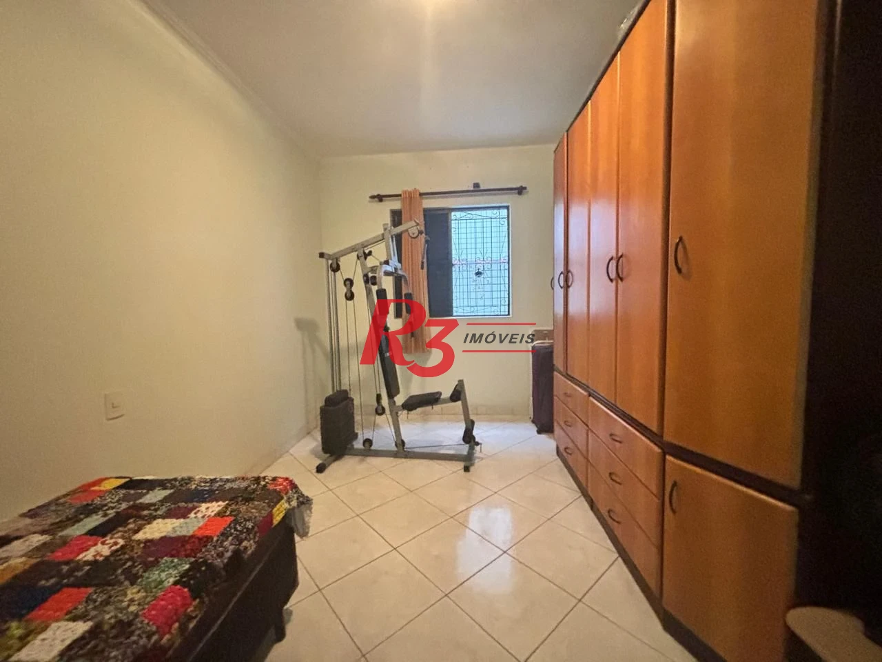 Casa com 3 dormitórios à venda, 127 m² por R$ 890.000,00 - Aparecida - Santos/SP