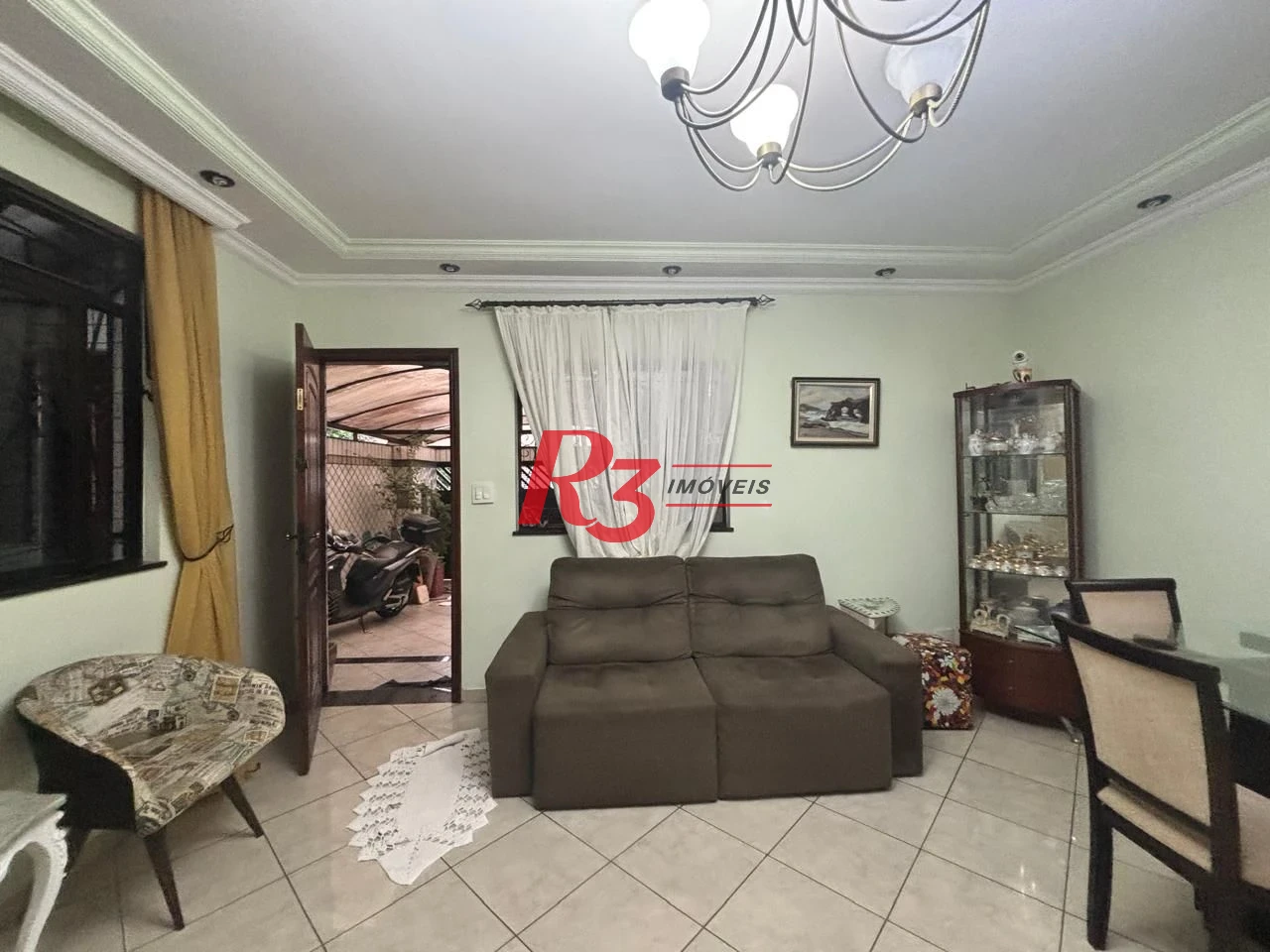 Casa com 3 dormitórios à venda, 127 m² por R$ 890.000,00 - Aparecida - Santos/SP