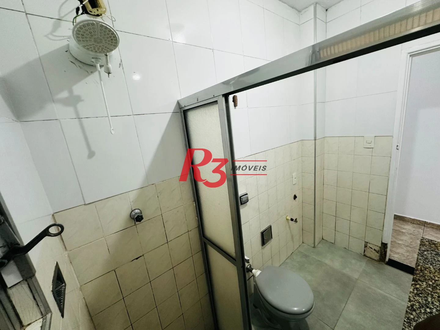 Apartamento com 1 dormitório, 65 m² - venda por R$ 535.000,00 ou aluguel por R$ 3.000,02/mês - Boqueirão - Santos/SP