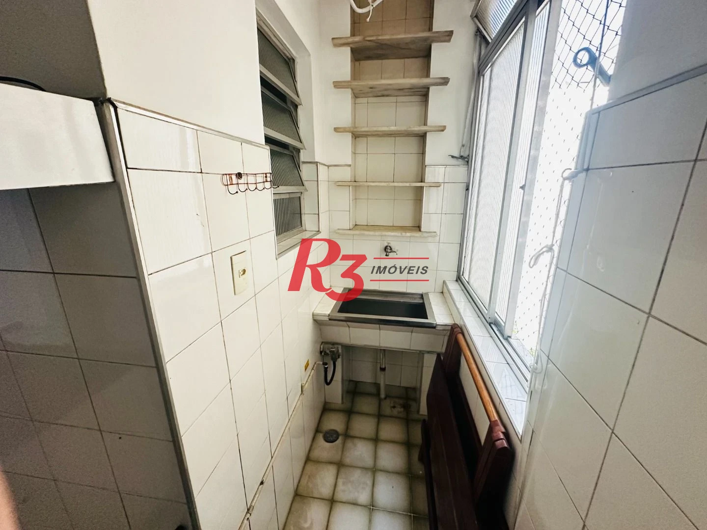 Apartamento com 1 dormitório, 65 m² - venda por R$ 535.000,00 ou aluguel por R$ 3.000,02/mês - Boqueirão - Santos/SP