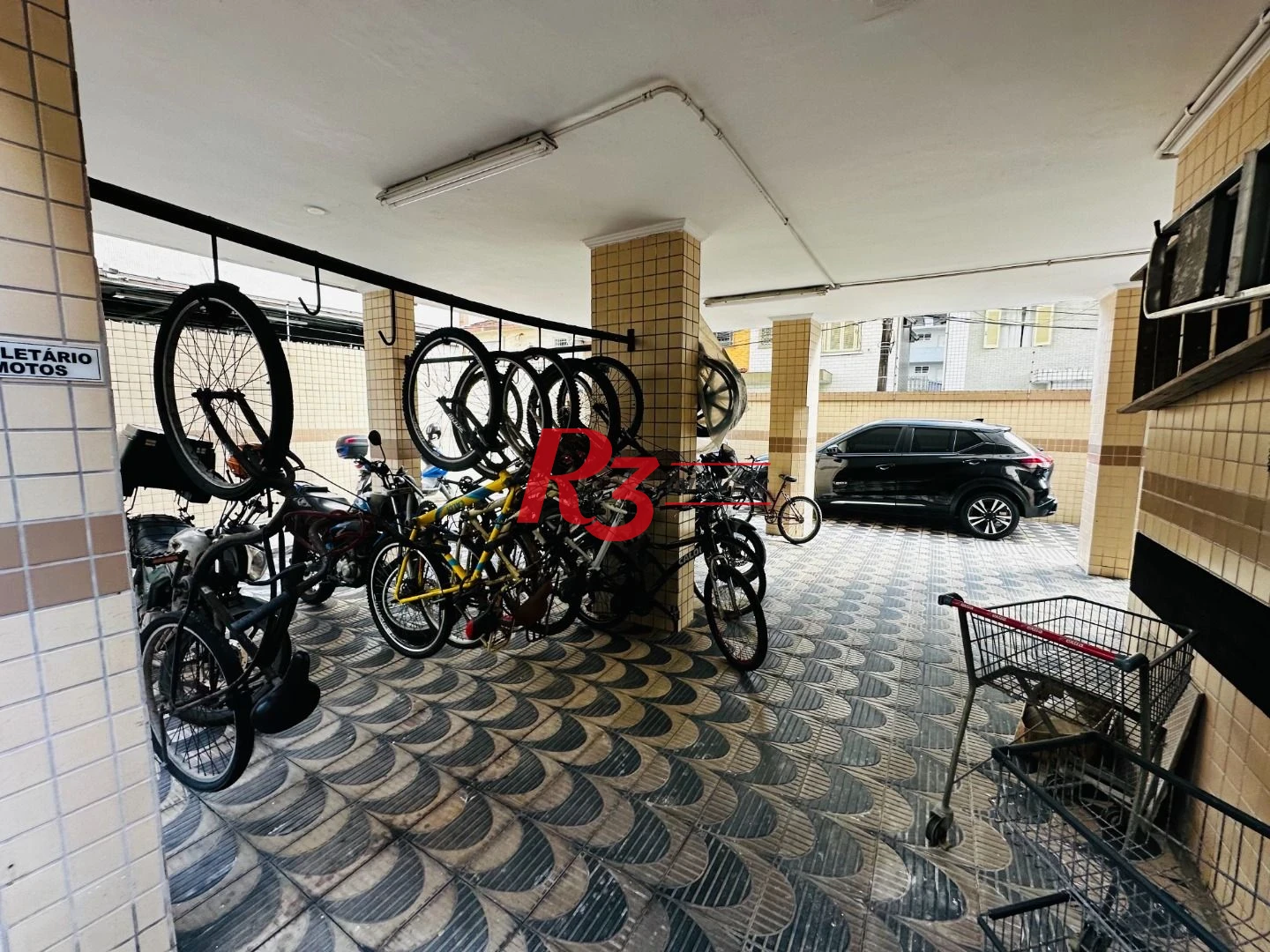 Apartamento com 1 dormitório à venda, 60 m² por R$ 460.000,00 - Gonzaga - Santos/SP
