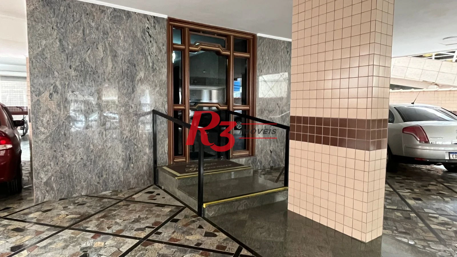 Apartamento à venda, 75 m² por R$ 550.000,00 - Gonzaga - Santos/SP