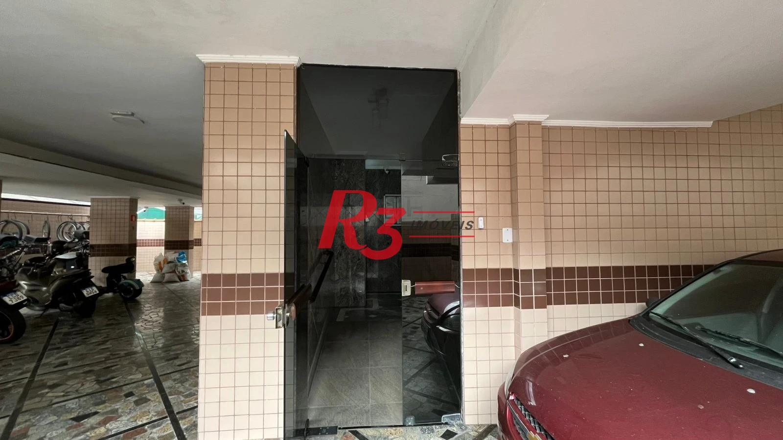 Apartamento à venda, 75 m² por R$ 550.000,00 - Gonzaga - Santos/SP