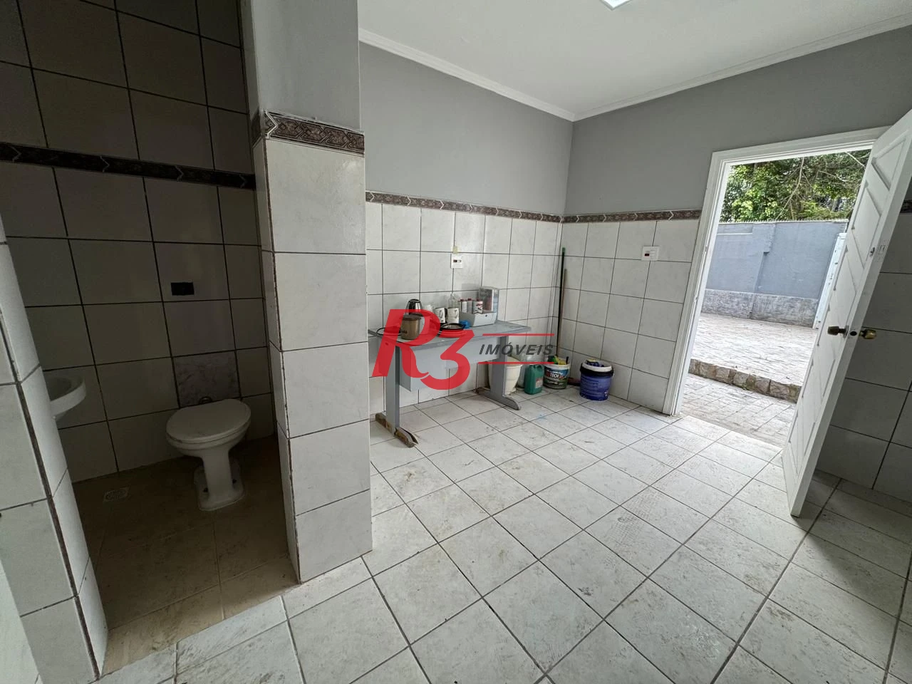 Sobrado para alugar, 336 m² por R$ 15.000,00/mês - Vila Matias - Santos/SP
