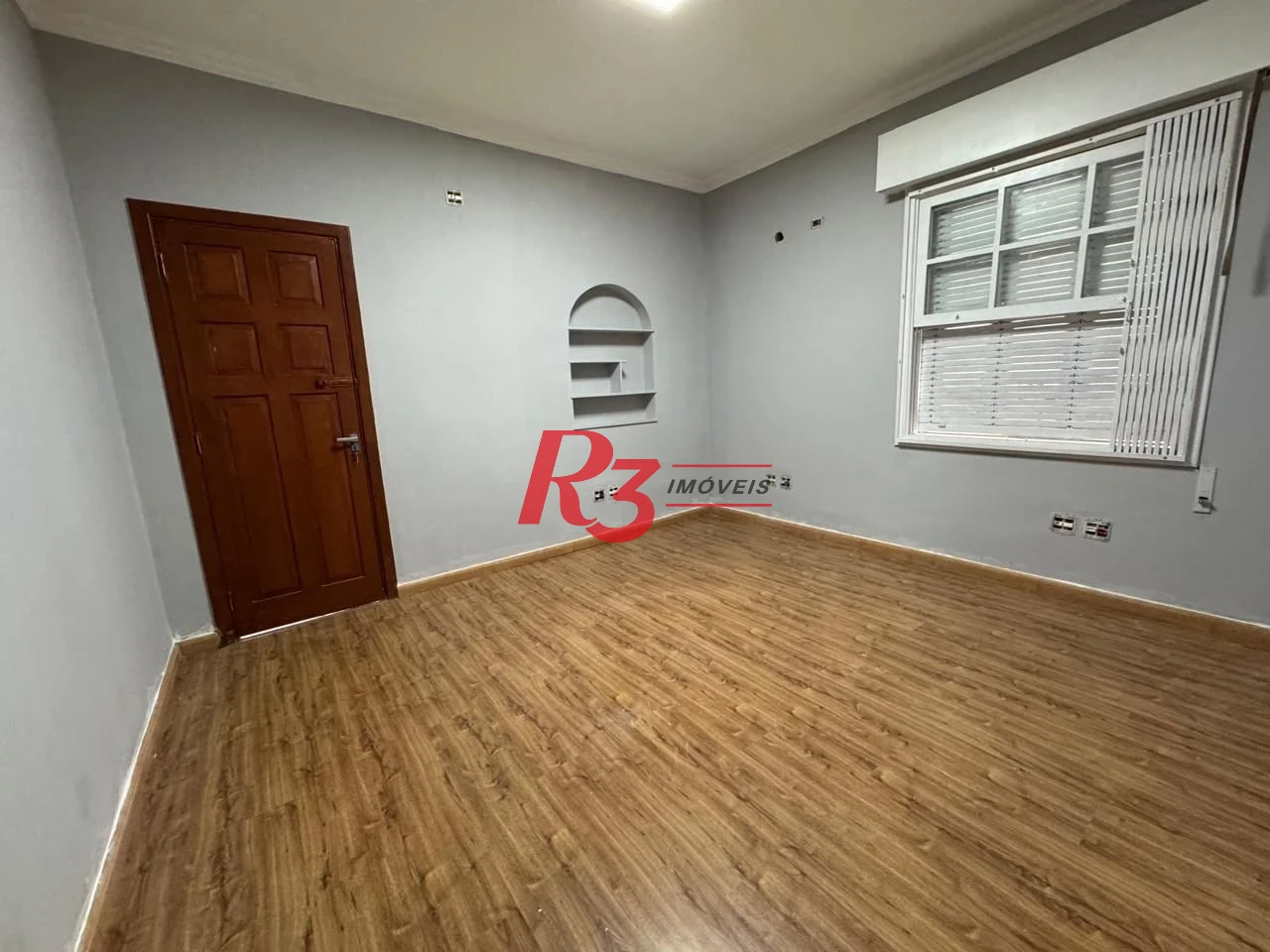 Sobrado para alugar, 336 m² por R$ 15.000,00/mês - Vila Matias - Santos/SP