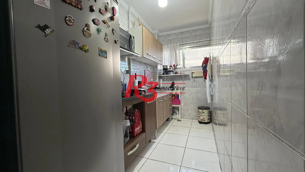 Apartamento com 2 dormitórios à venda, 64 m² por R$ 575.000,00 - Embaré - Santos/SP