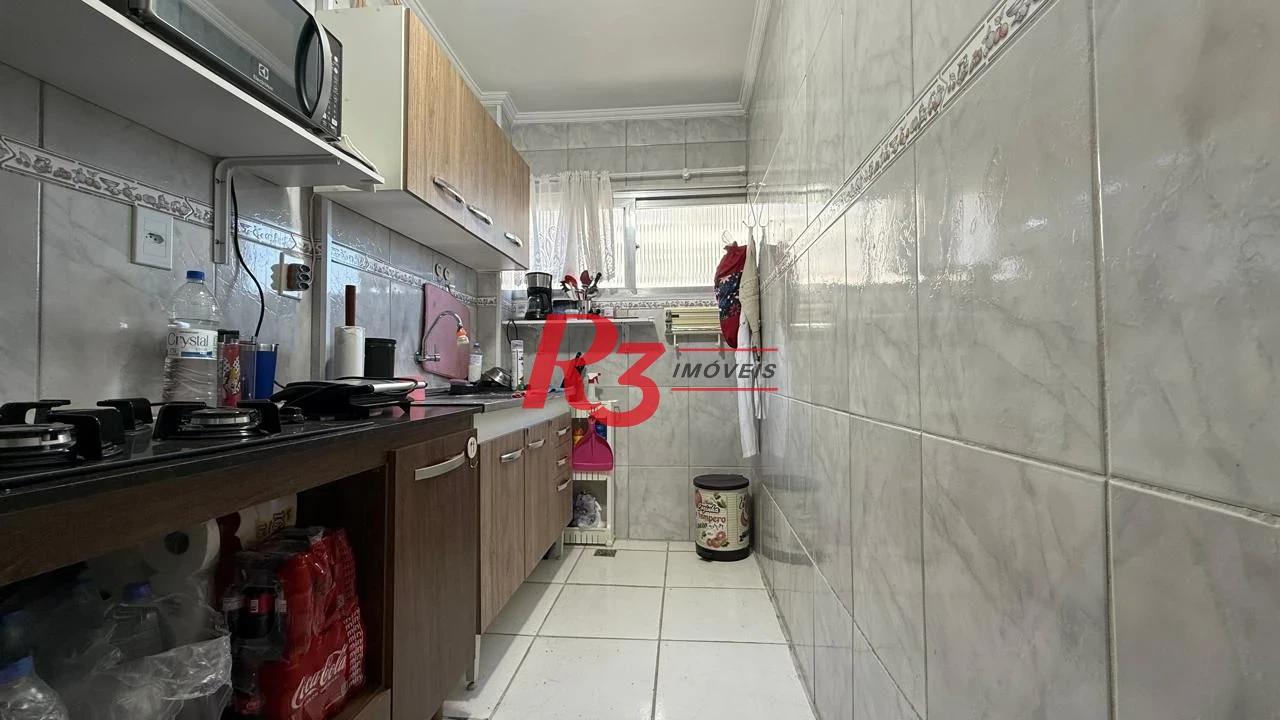 Apartamento com 2 dormitórios à venda, 64 m² por R$ 575.000,00 - Embaré - Santos/SP