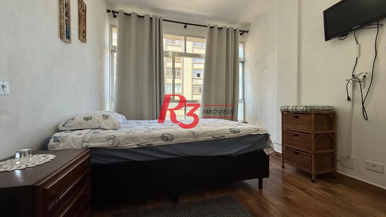 Apartamento com 2 dormitórios à venda, 64 m² por R$ 575.000,00 - Embaré - Santos/SP