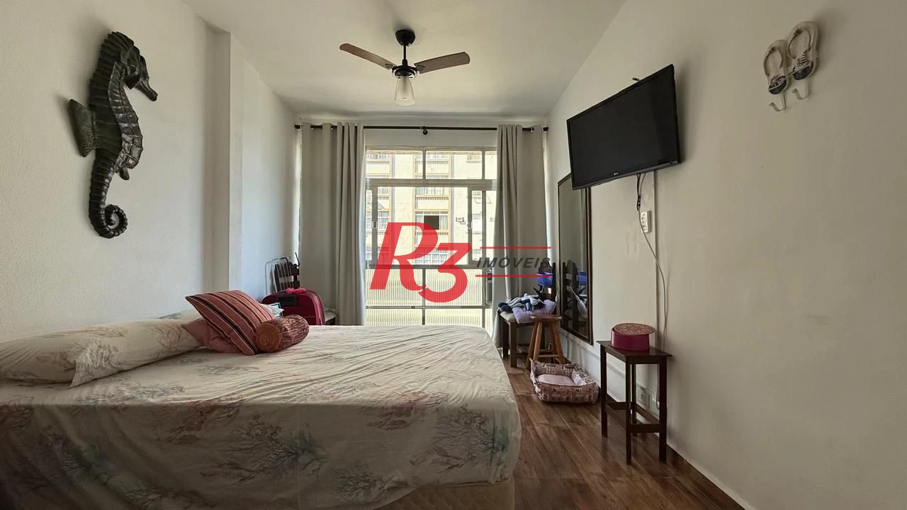 Apartamento com 2 dormitórios à venda, 64 m² por R$ 575.000,00 - Embaré - Santos/SP