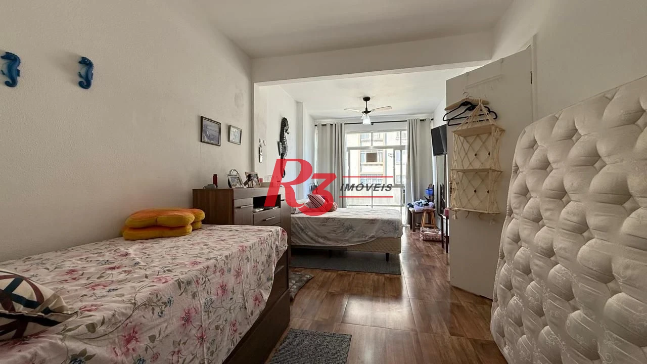 Apartamento com 2 dormitórios à venda, 64 m² por R$ 575.000,00 - Embaré - Santos/SP