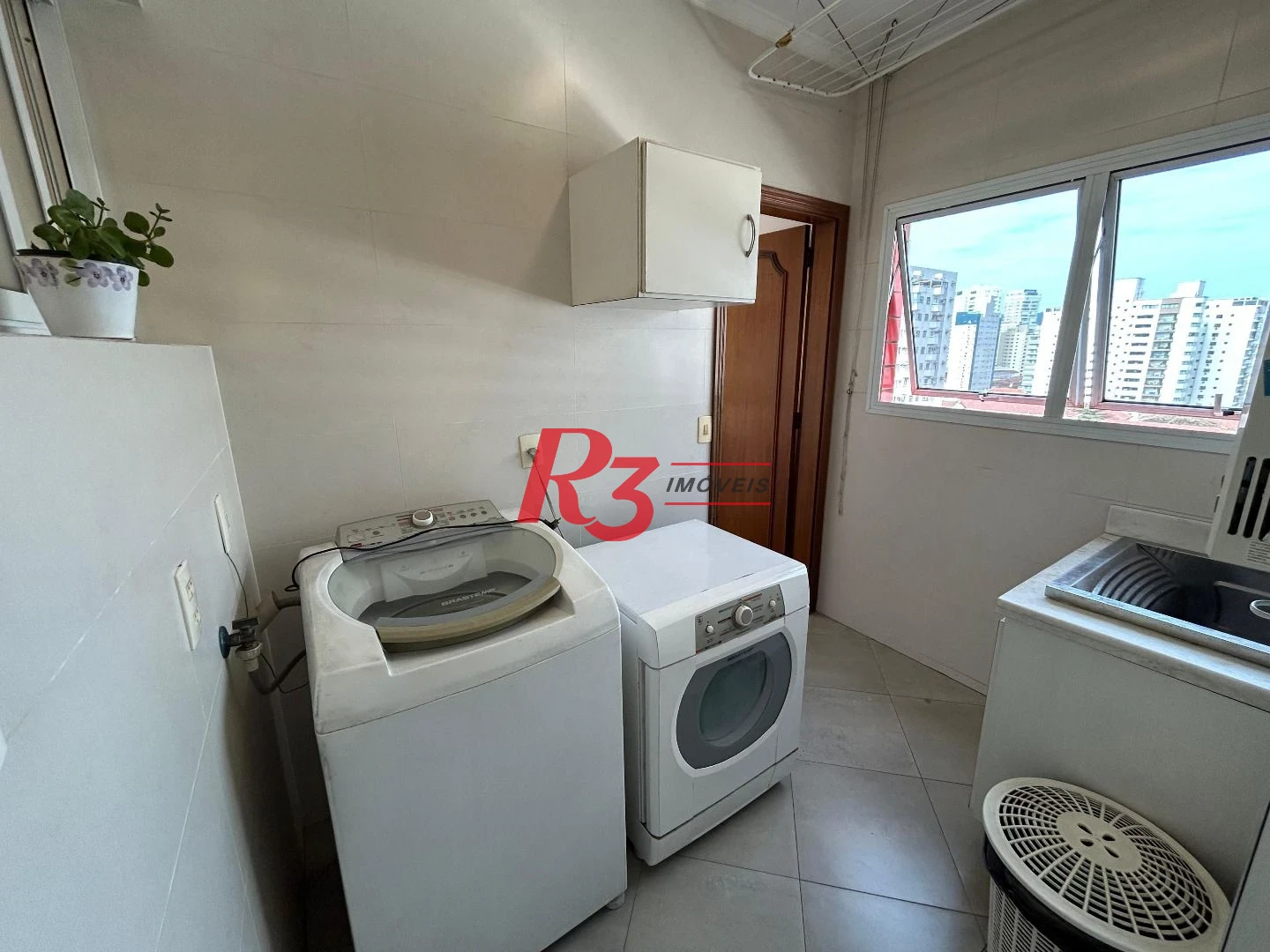 Cobertura com 3 dormitórios à venda, 258 m² por R$ 2.980.000,00 - Boqueirão - Santos/SP