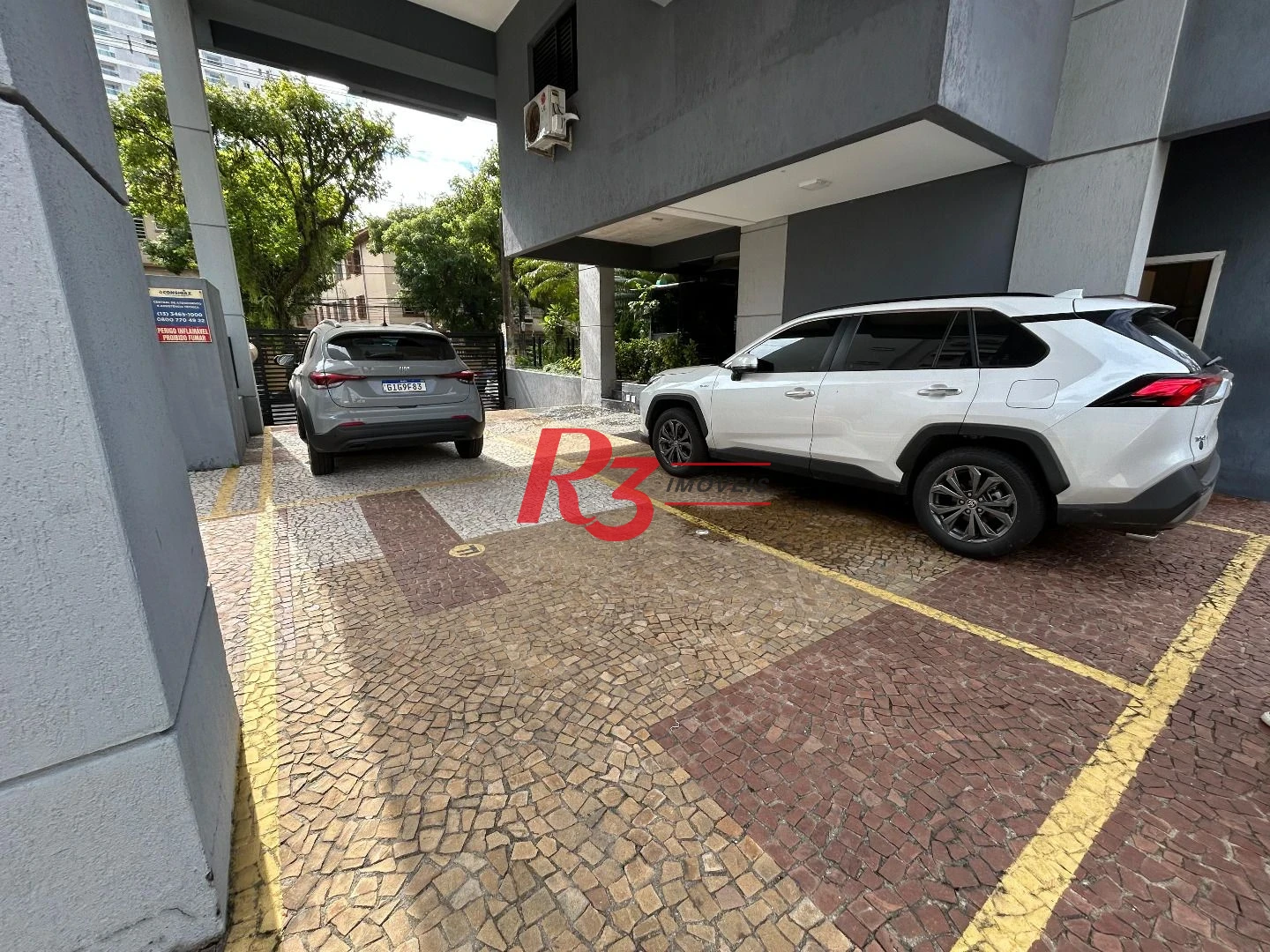 Cobertura com 3 dormitórios à venda, 258 m² por R$ 2.980.000,00 - Boqueirão - Santos/SP